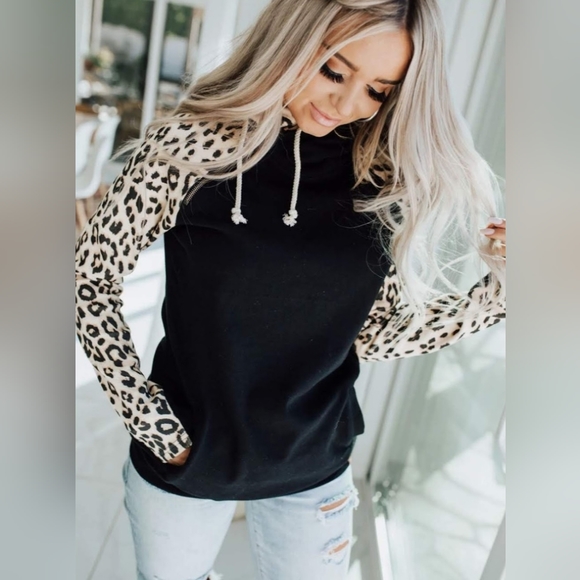 🖤💛🐆 Gorgeous Naketano Style Leopard Lightweight Hoodie - Picture 3 of 6